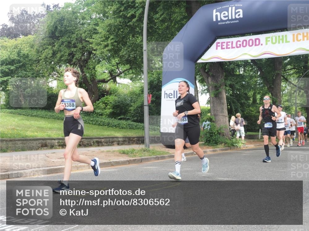 29.06.2025 - hella hamburg halbmarathon KatJ http://msf.ph/oto/8306562 29.06.2025 10:44:02 Zwischen KM18-KM19 2883, 4833, 4951, 5570, 6835 meine-sportfotos.de