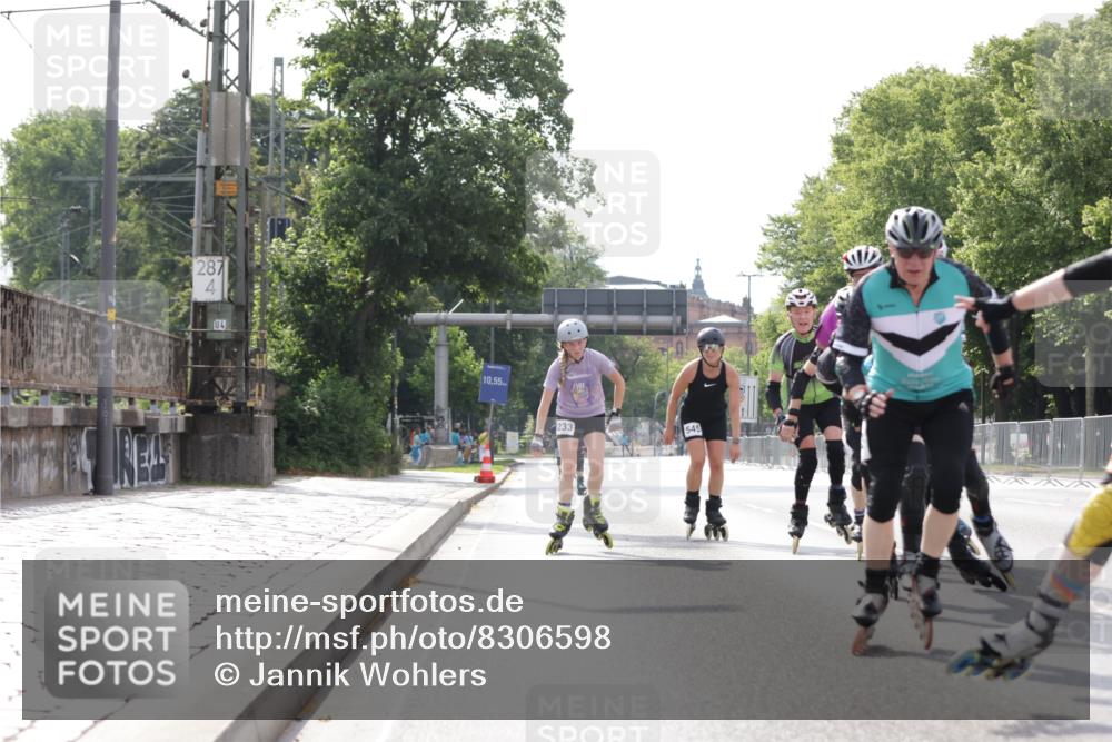 29.06.2025 - hella hamburg halbmarathon Jannik Wohlers http://msf.ph/oto/8306598 29.06.2025 08:57:45 Lombardsbrücke  meine-sportfotos.de
