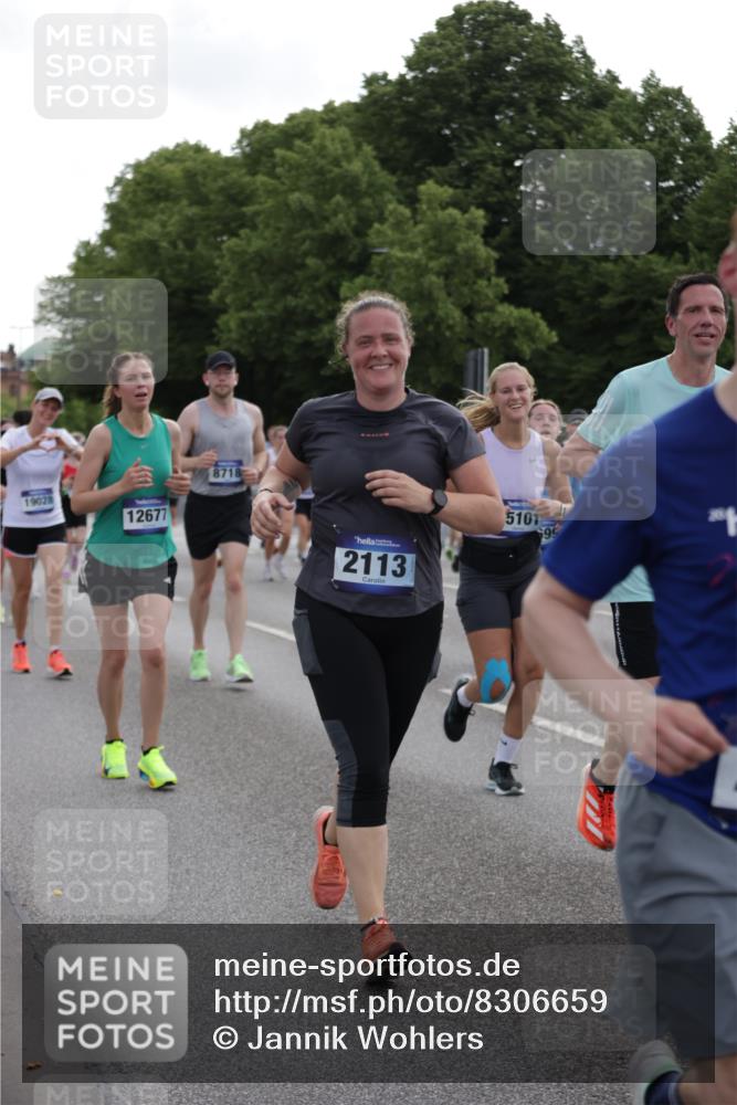 29.06.2025 - hella hamburg halbmarathon Jannik Wohlers http://msf.ph/oto/8306659 29.06.2025 10:37:58 Lombardsbrücke 1196, 1457, 1596, 1721, 1742, 1791, 1966, 2113, 2151, 2498, 3010, 3094, 3095, 3242, 3286, 3338, 3635, 3636, 3716, 3777, 3841, 4139, 4155, 4159, 4883, 5085, 5089, 5155, 5300, 5735, 6200, 6751, 6930, 7117, 7165, 7371, 7692, 7868, 7914, 8718, 9424, 9699, 10584, 11728, 11812, 12116, 12675, 12677, 13000, 13200, 13823, 13833, 14016, 14406, 15101, 15355, 15417, 15644, 16061, 16174, 16214, 16465, 16658, 16708, 16876, 16942, 17091, 17478, 18709 meine-sportfotos.de