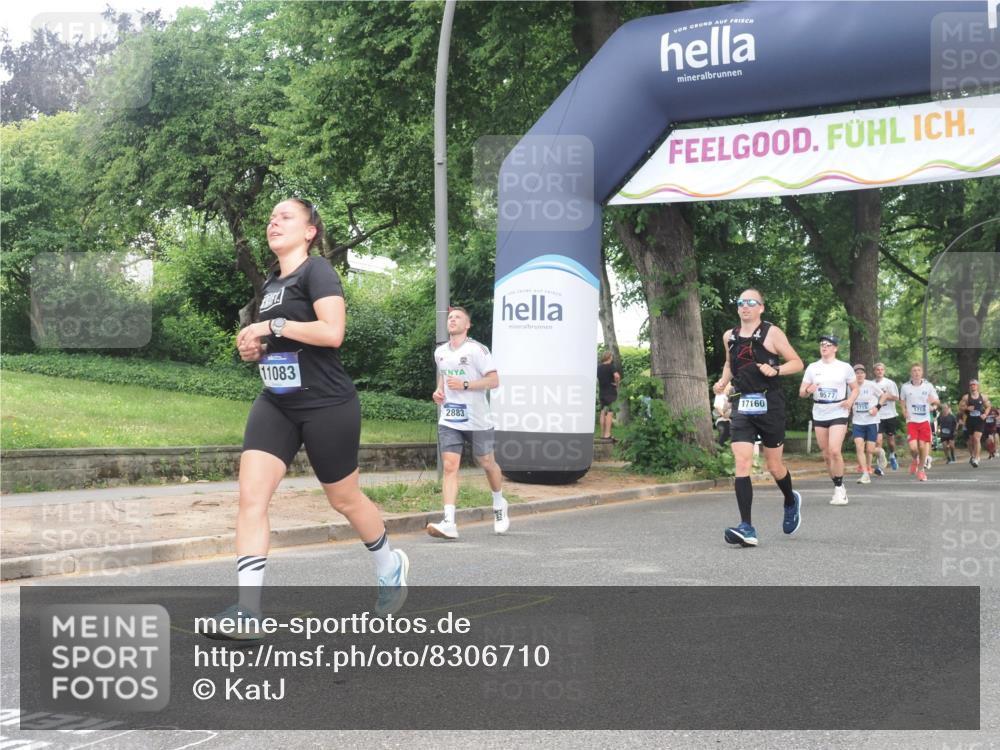 29.06.2025 - hella hamburg halbmarathon KatJ http://msf.ph/oto/8306710 29.06.2025 10:44:03 Zwischen KM18-KM19 2883, 4833, 4951, 5570, 6835 meine-sportfotos.de