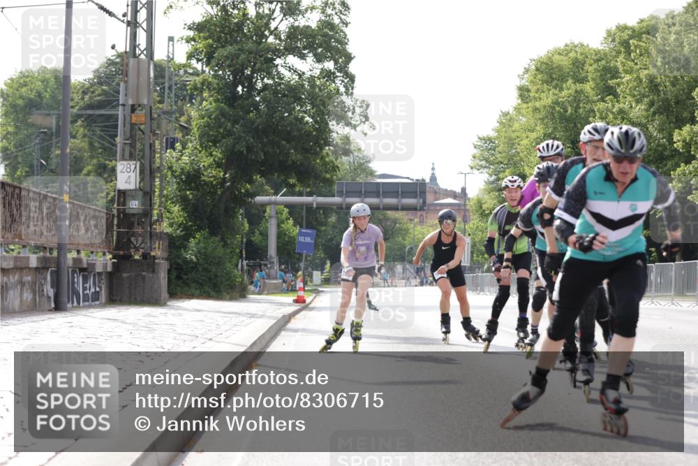 29.06.2025 - hella hamburg halbmarathon Jannik Wohlers http://msf.ph/oto/8306715 29.06.2025 08:57:46 Lombardsbrücke  meine-sportfotos.de