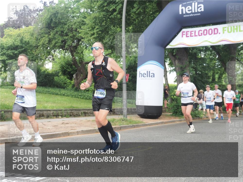 29.06.2025 - hella hamburg halbmarathon KatJ http://msf.ph/oto/8306747 29.06.2025 10:44:04 Zwischen KM18-KM19 1719, 2883, 4833, 4951, 6835 meine-sportfotos.de
