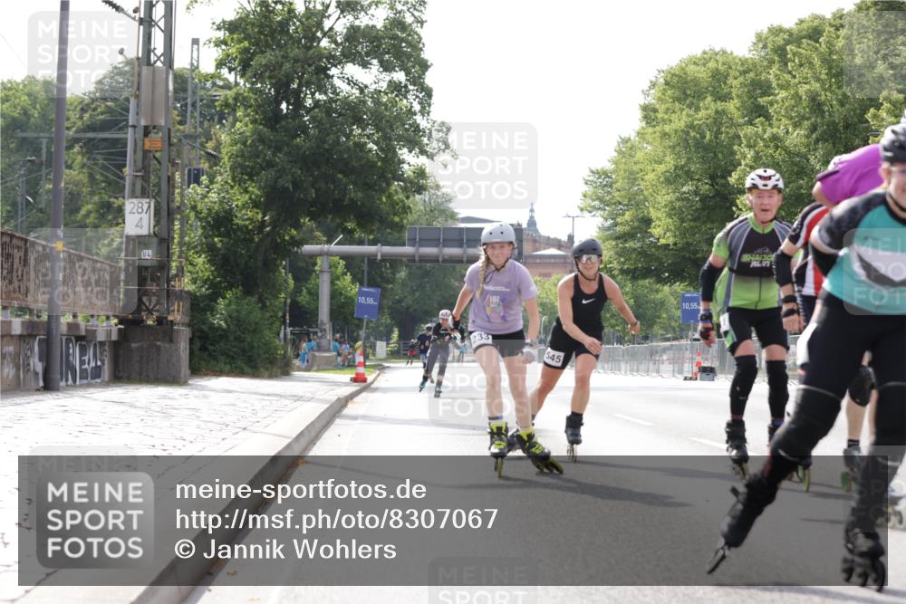29.06.2025 - hella hamburg halbmarathon Jannik Wohlers http://msf.ph/oto/8307067 29.06.2025 08:57:46 Lombardsbrücke  meine-sportfotos.de