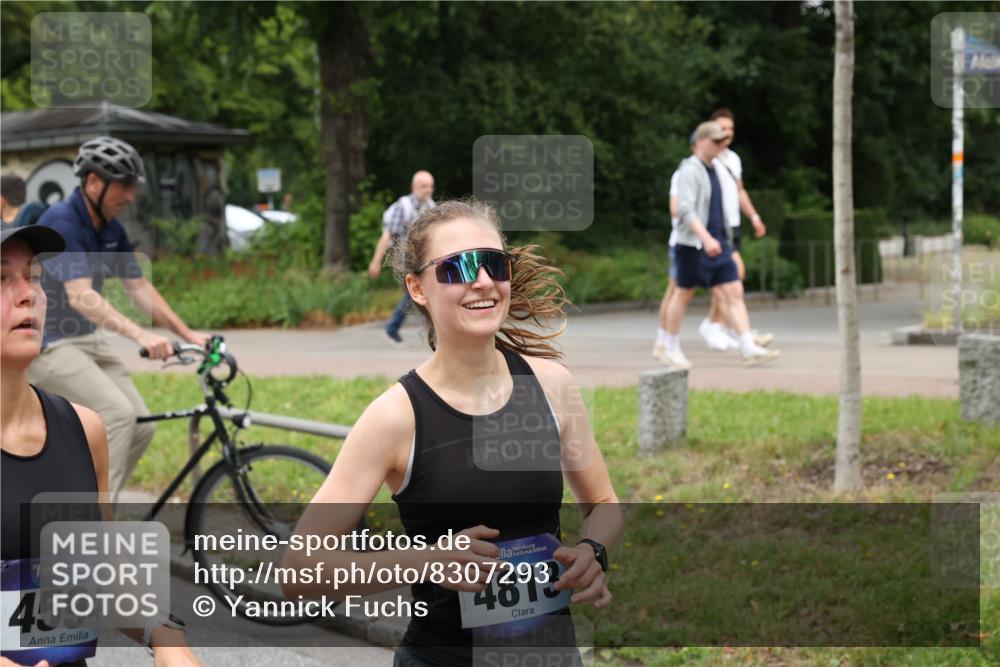 29.06.2025 - hella hamburg halbmarathon Yannick Fuchs http://msf.ph/oto/8307293 29.06.2025 10:50:23 20KM 1583, 1877, 1955, 2083, 2378, 2741, 4152, 4594, 4813, 5418, 5570, 5721, 5744, 6759, 7037, 7547, 7646, 8968, 8996, 9246, 9622, 9884, 9903, 10084, 10093, 10665, 11870, 12348, 12590, 12712, 12858, 13394, 13691, 14408, 14588, 14867, 15134, 15407, 15431, 16008, 16009, 16043, 16121, 16620, 16679, 17268, 17660, 17993, 18117, 18531, 18719, 18867, 18899, 18966, 19091 meine-sportfotos.de
