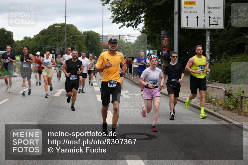 29.06.2025 - hella hamburg halbmarathon Yannick Fuchs http://msf.ph/oto/8307367 29.06.2025 10:50:24 20KM 1583, 1877, 1955, 2083, 2378, 2741, 4152, 4594, 4813, 5418, 5492, 5570, 5721, 5744, 7037, 7547, 7646, 8669, 8968, 8996, 9246, 9622, 9884, 9903, 10084, 10093, 10665, 11870, 12348, 12590, 12712, 12858, 13394, 13691, 14408, 14588, 14867, 15134, 15407, 15431, 16008, 16009, 16043, 16121, 16620, 16634, 16679, 17268, 17660, 17993, 18117, 18531, 18719, 18867, 18899, 18966, 19091 meine-sportfotos.de