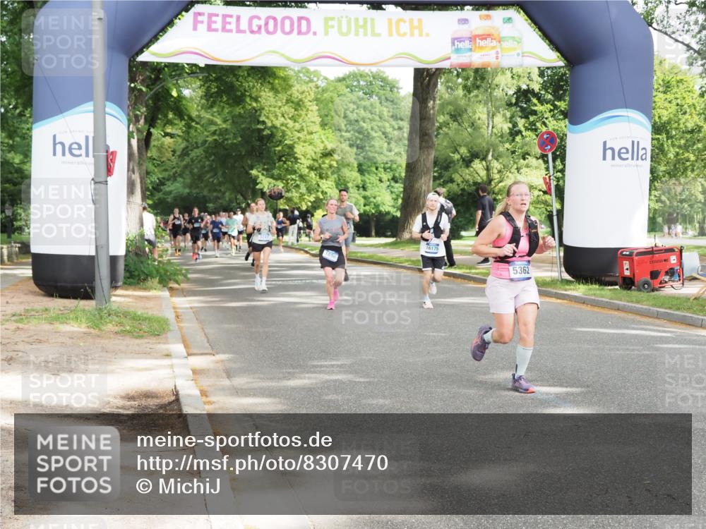 29.06.2025 - hella hamburg halbmarathon MichiJ http://msf.ph/oto/8307470 29.06.2025 10:35:38 Zwischen KM18-KM19 1696, 2864, 3747, 5362, 6168, 12870, 15350, 15478, 15479, 15573, 16175, 18297, 18922 meine-sportfotos.de
