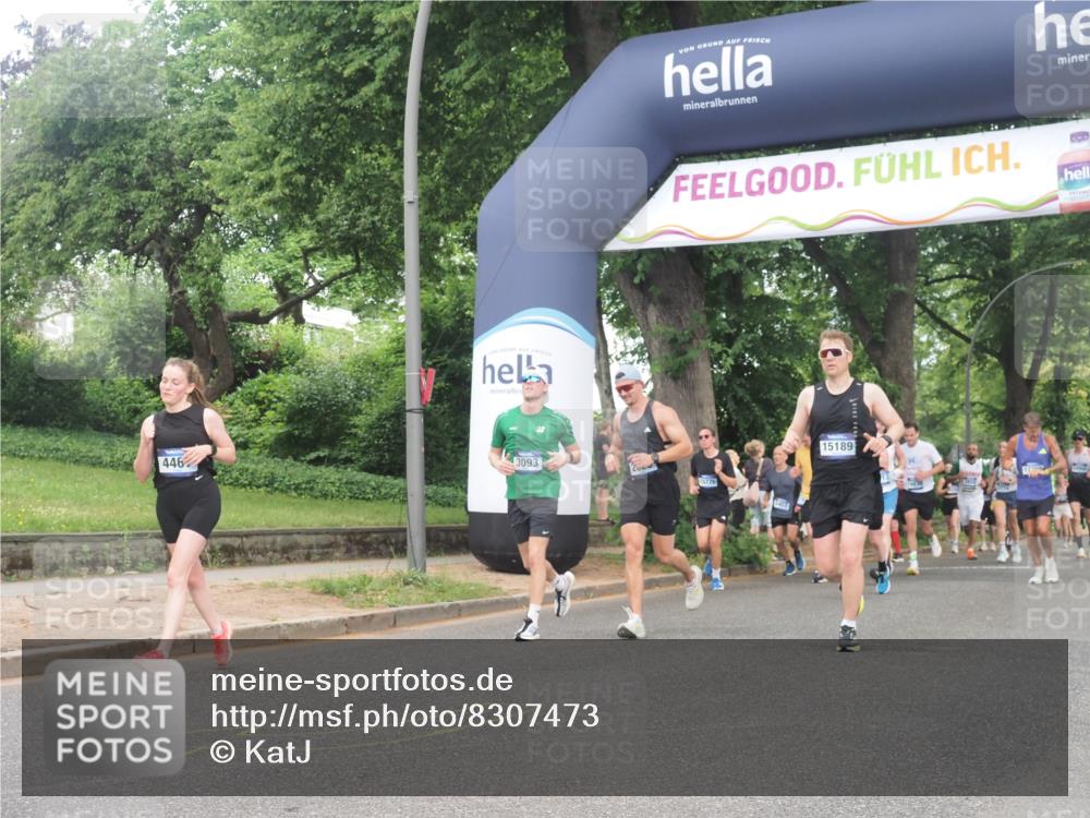 29.06.2025 - hella hamburg halbmarathon KatJ http://msf.ph/oto/8307473 29.06.2025 10:44:09 Zwischen KM18-KM19 1715, 1719, 1833, 2025, 3093, 4467 meine-sportfotos.de
