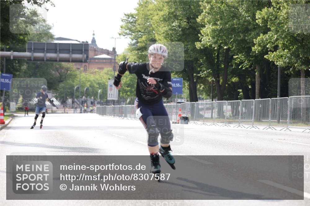 29.06.2025 - hella hamburg halbmarathon Jannik Wohlers http://msf.ph/oto/8307587 29.06.2025 08:57:50 Lombardsbrücke  meine-sportfotos.de