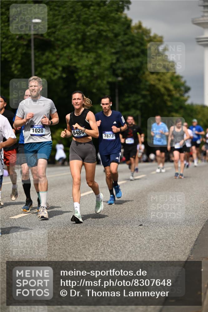 29.06.2025 - hella hamburg halbmarathon Dr. Thomas Lammeyer http://msf.ph/oto/8307648 29.06.2025 10:16:53 Kennedybrücke 1020, 1051, 1328, 2531, 2942, 3360, 4187, 4532, 4554, 5597, 5598, 6489, 7873, 8115, 8398, 8405, 9527, 9705, 10409, 10581 meine-sportfotos.de