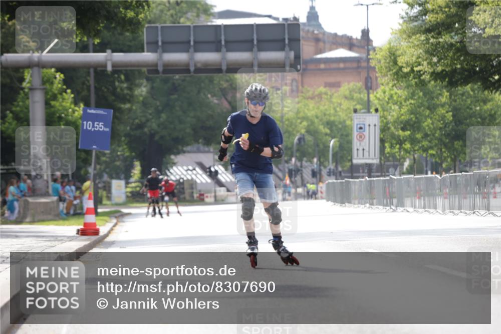 29.06.2025 - hella hamburg halbmarathon Jannik Wohlers http://msf.ph/oto/8307690 29.06.2025 08:57:53 Lombardsbrücke  meine-sportfotos.de