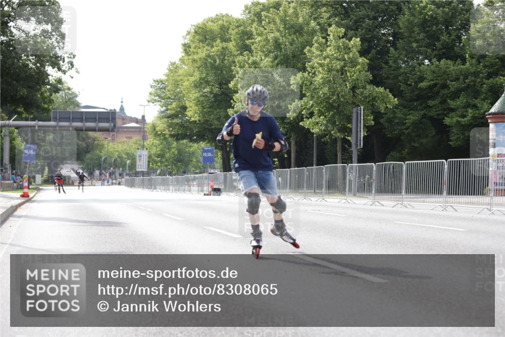29.06.2025 - hella hamburg halbmarathon Jannik Wohlers http://msf.ph/oto/8308065 29.06.2025 08:57:56 Lombardsbrücke  meine-sportfotos.de