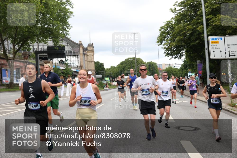29.06.2025 - hella hamburg halbmarathon Yannick Fuchs http://msf.ph/oto/8308078 29.06.2025 10:50:28 20KM 1583, 1955, 2083, 2741, 3413, 4152, 4594, 4813, 5418, 5492, 5570, 5744, 6399, 6416, 6835, 7037, 7547, 8542, 8652, 8669, 8968, 8996, 9246, 9727, 9884, 9903, 9907, 9934, 10084, 10093, 10665, 11870, 12348, 12440, 12590, 12712, 13394, 13666, 13691, 13750, 14408, 14588, 14678, 14867, 15097, 15407, 15431, 15695, 16008, 16009, 16121, 16620, 16634, 16679, 17268, 17660, 17993, 18719, 18867, 18899, 19091 meine-sportfotos.de