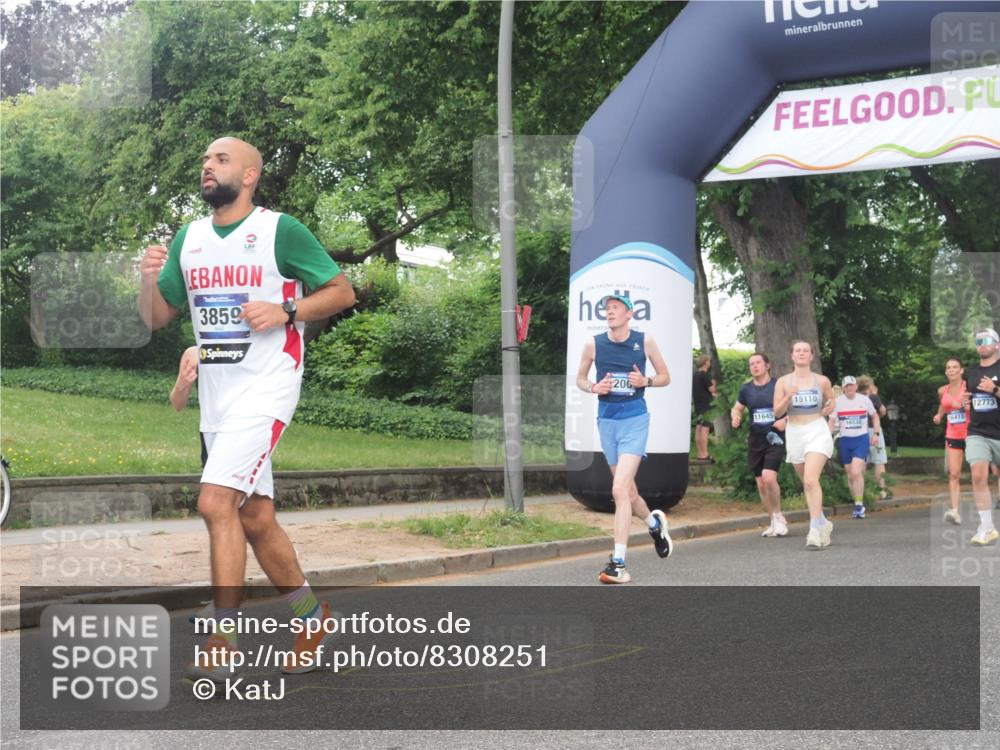 29.06.2025 - hella hamburg halbmarathon KatJ http://msf.ph/oto/8308251 29.06.2025 10:44:16 Zwischen KM18-KM19 1200, 1833, 2025, 2488, 3413, 3859, 4426, 5015, 5134, 5457, 5458, 5728 meine-sportfotos.de