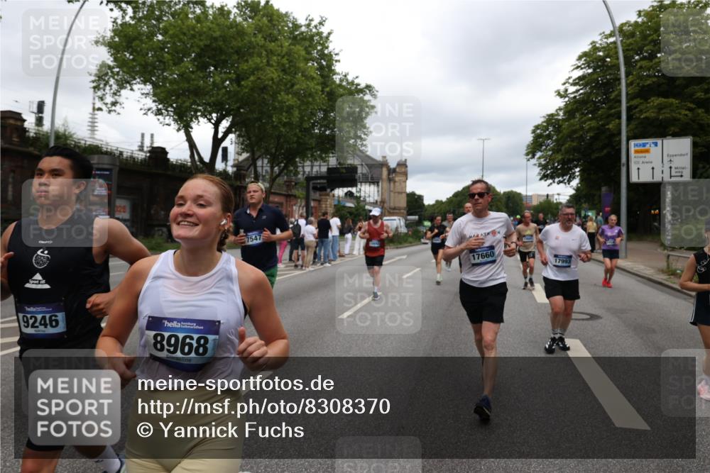 29.06.2025 - hella hamburg halbmarathon Yannick Fuchs http://msf.ph/oto/8308370 29.06.2025 10:50:29 20KM 1583, 1955, 2083, 2741, 3413, 3836, 4152, 4594, 4813, 5418, 5492, 5570, 6399, 6416, 6835, 7037, 7547, 8542, 8652, 8669, 8968, 8996, 9246, 9727, 9884, 9903, 9907, 9934, 10084, 10093, 10665, 11870, 12348, 12440, 12590, 12712, 13394, 13666, 13691, 13750, 14408, 14588, 14678, 14867, 15097, 15407, 15431, 15695, 16008, 16009, 16121, 16620, 16634, 16679, 17268, 17660, 17993, 18719, 18867, 18899, 19091 meine-sportfotos.de