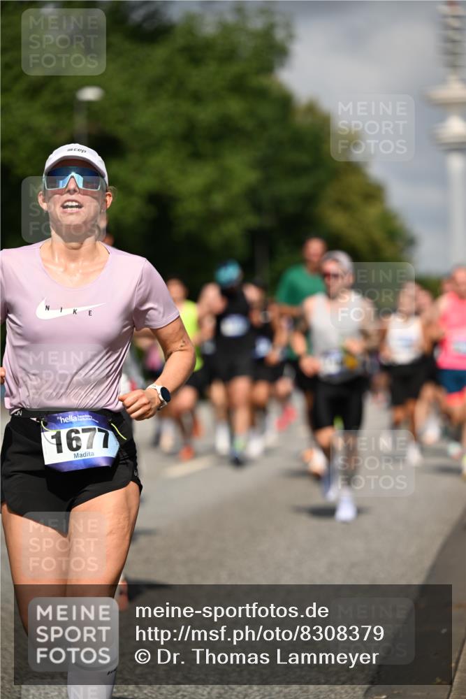 29.06.2025 - hella hamburg halbmarathon Dr. Thomas Lammeyer http://msf.ph/oto/8308379 29.06.2025 09:54:39 Kennedybrücke 1256, 1441, 1677, 1912, 1962, 2579, 3056, 3947, 4854, 4865, 4888, 4889, 5087, 5275, 5506, 6429, 6593, 6639, 6721, 6901, 7116, 7284, 7378, 7635, 7693, 8122, 8319, 8574, 8966, 9262, 9313, 9371, 9755, 9833, 9885, 10193, 10415, 10469 meine-sportfotos.de
