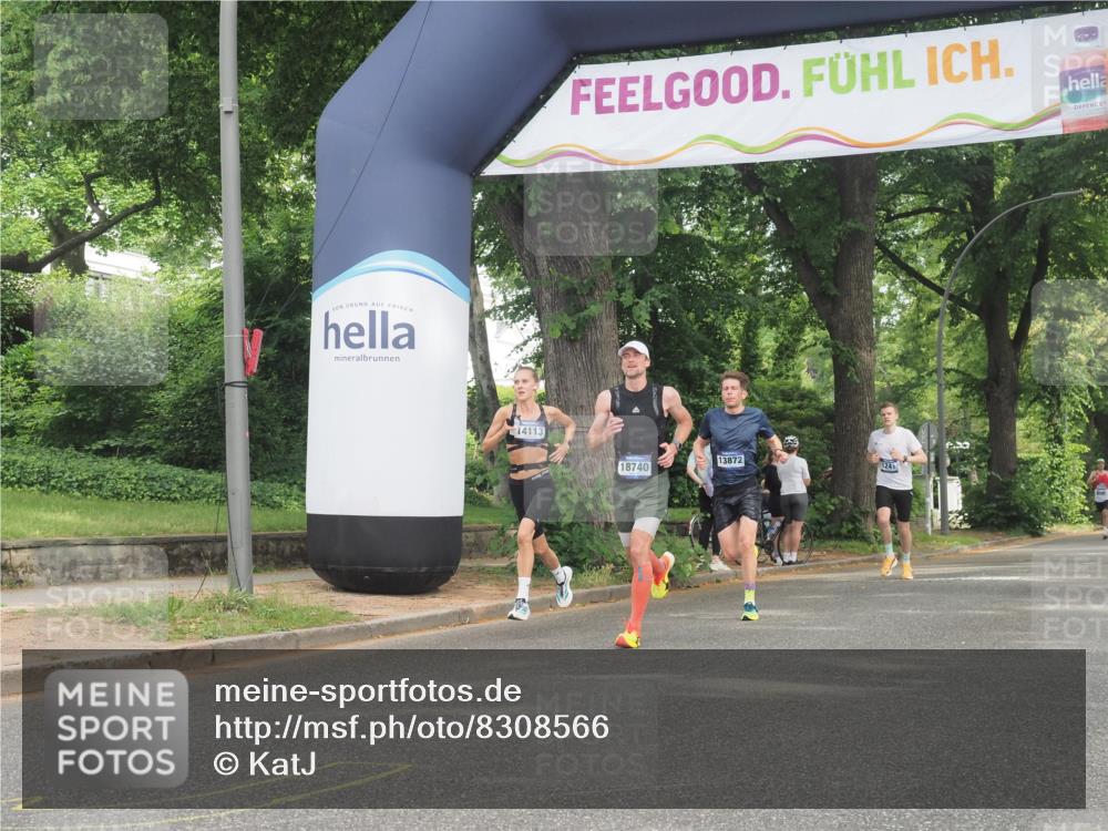 29.06.2025 - hella hamburg halbmarathon KatJ http://msf.ph/oto/8308566 29.06.2025 10:15:00 Zwischen KM18-KM19  meine-sportfotos.de