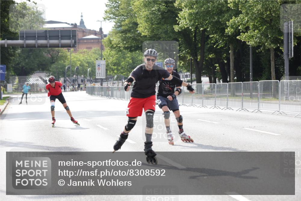 29.06.2025 - hella hamburg halbmarathon Jannik Wohlers http://msf.ph/oto/8308592 29.06.2025 08:58:07 Lombardsbrücke  meine-sportfotos.de
