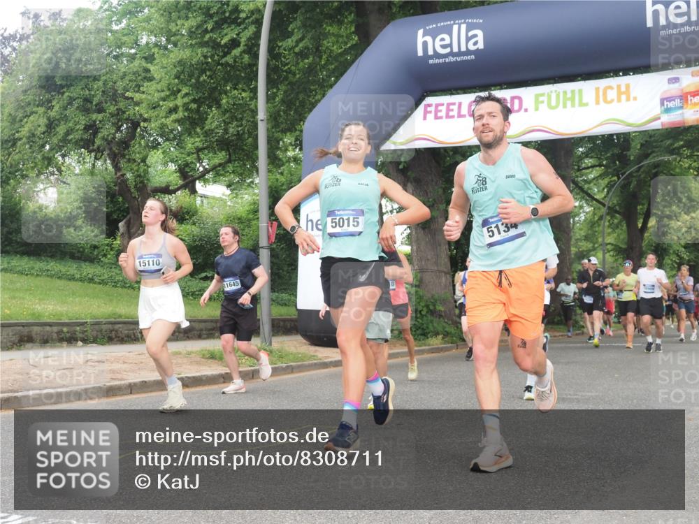 29.06.2025 - hella hamburg halbmarathon KatJ http://msf.ph/oto/8308711 29.06.2025 10:44:18 Zwischen KM18-KM19 1200, 2488, 3413, 3859, 4426, 5015, 5134, 5457, 5458, 5728 meine-sportfotos.de
