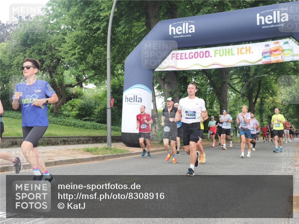 29.06.2025 - hella hamburg halbmarathon KatJ http://msf.ph/oto/8308916 29.06.2025 10:44:22 Zwischen KM18-KM19 1200, 3575, 4632, 5015, 5134, 5391, 5728, 6892, 7159 meine-sportfotos.de