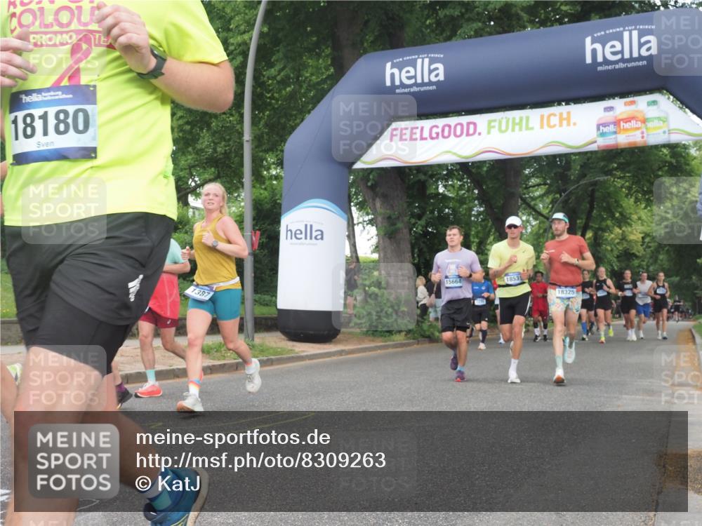 29.06.2025 - hella hamburg halbmarathon KatJ http://msf.ph/oto/8309263 29.06.2025 10:44:27 Zwischen KM18-KM19 1387, 2652, 2656, 3575, 4632, 5391, 6892, 7159 meine-sportfotos.de