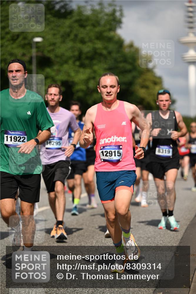 29.06.2025 - hella hamburg halbmarathon Dr. Thomas Lammeyer http://msf.ph/oto/8309314 29.06.2025 09:54:42 Kennedybrücke 1136, 1256, 1441, 1677, 1912, 1962, 2579, 2972, 3056, 3700, 3947, 4759, 4854, 4865, 4888, 4889, 5087, 5275, 6593, 6639, 6721, 6901, 7116, 7284, 7378, 7635, 7693, 8122, 8319, 8966, 9262, 9313, 9371, 9755, 9833, 9885, 10193, 10415, 10469 meine-sportfotos.de