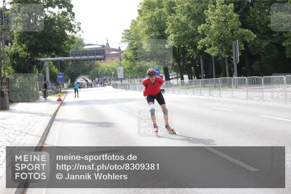 29.06.2025 - hella hamburg halbmarathon Jannik Wohlers http://msf.ph/oto/8309381 29.06.2025 08:58:10 Lombardsbrücke  meine-sportfotos.de
