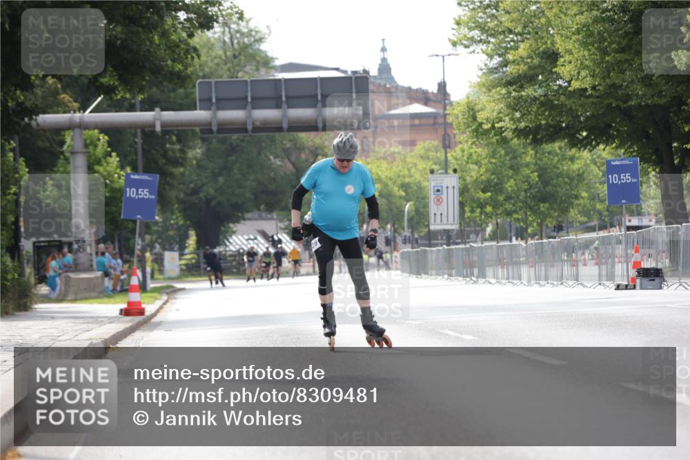 29.06.2025 - hella hamburg halbmarathon Jannik Wohlers http://msf.ph/oto/8309481 29.06.2025 08:58:19 Lombardsbrücke  meine-sportfotos.de