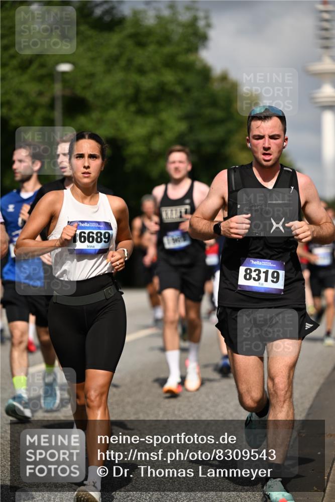 29.06.2025 - hella hamburg halbmarathon Dr. Thomas Lammeyer http://msf.ph/oto/8309543 29.06.2025 09:54:44 Kennedybrücke 1136, 1256, 1441, 1677, 1912, 1962, 2579, 2972, 3056, 3700, 3947, 4759, 4843, 4854, 4865, 4888, 4889, 5087, 5275, 5375, 6593, 6639, 6721, 6901, 7116, 7284, 7378, 7635, 7693, 8122, 8319, 8966, 9262, 9313, 9371, 9755, 9833, 9885, 10193, 10415, 10469 meine-sportfotos.de
