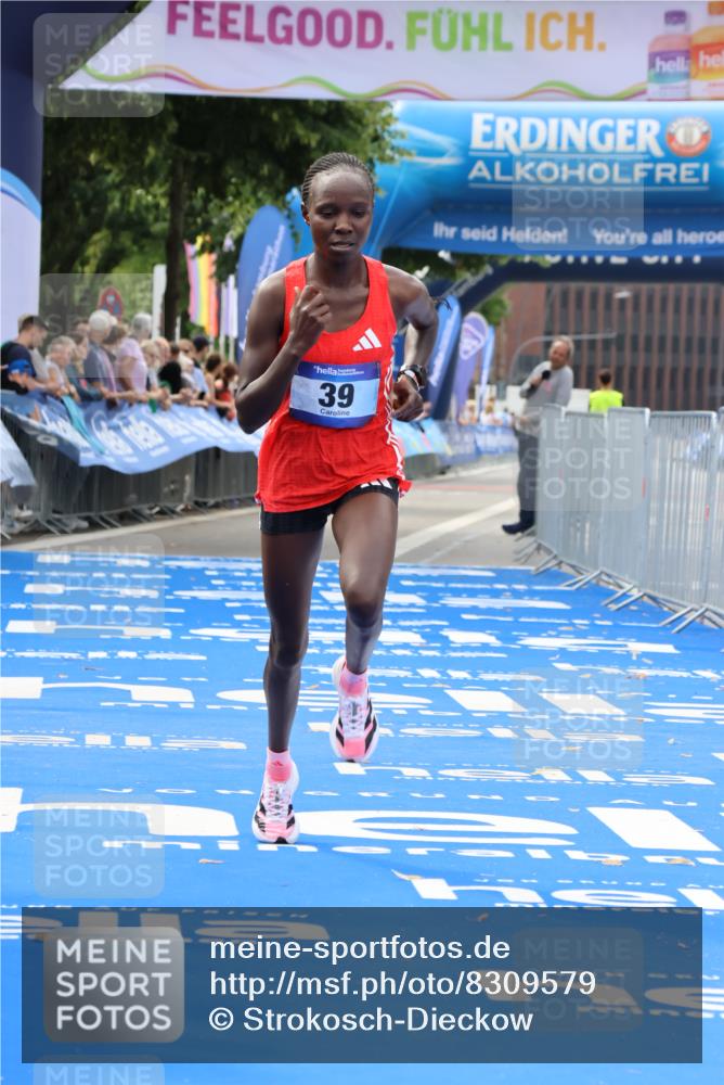 29.06.2025 - hella hamburg halbmarathon Strokosch-Dieckow http://msf.ph/oto/8309579 29.06.2025 10:12:21 Ziel 39, 47 meine-sportfotos.de