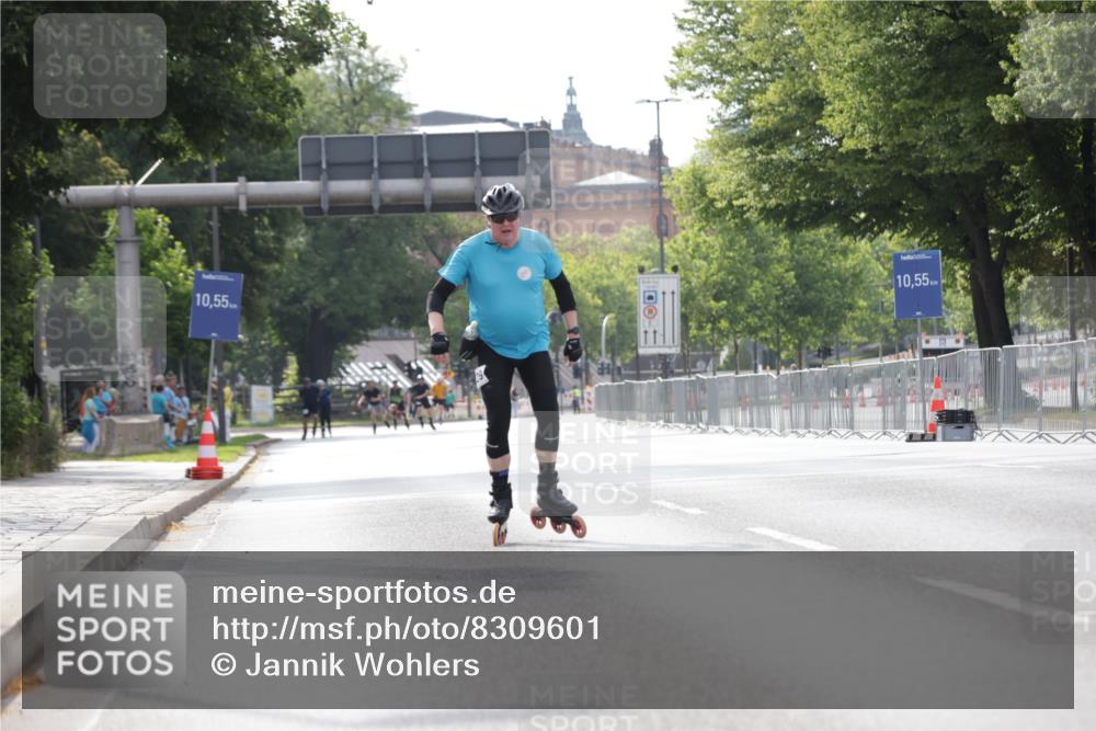 29.06.2025 - hella hamburg halbmarathon Jannik Wohlers http://msf.ph/oto/8309601 29.06.2025 08:58:19 Lombardsbrücke  meine-sportfotos.de