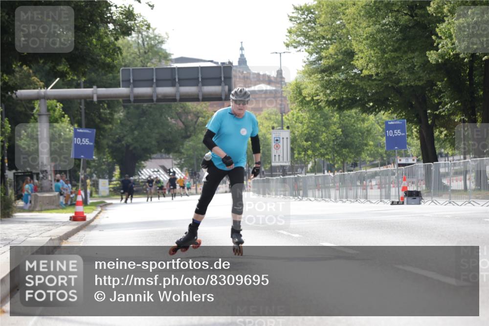 29.06.2025 - hella hamburg halbmarathon Jannik Wohlers http://msf.ph/oto/8309695 29.06.2025 08:58:20 Lombardsbrücke  meine-sportfotos.de