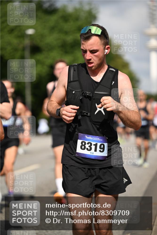 29.06.2025 - hella hamburg halbmarathon Dr. Thomas Lammeyer http://msf.ph/oto/8309709 29.06.2025 09:54:45 Kennedybrücke 1136, 1256, 1441, 1677, 1912, 1962, 2579, 2972, 3056, 3700, 3947, 4759, 4843, 4854, 4865, 4888, 4889, 5087, 5275, 5375, 6593, 6639, 6721, 6901, 7116, 7284, 7378, 7635, 7693, 8122, 8319, 8966, 9262, 9313, 9371, 9755, 9833, 9885, 10193, 10415, 10469 meine-sportfotos.de