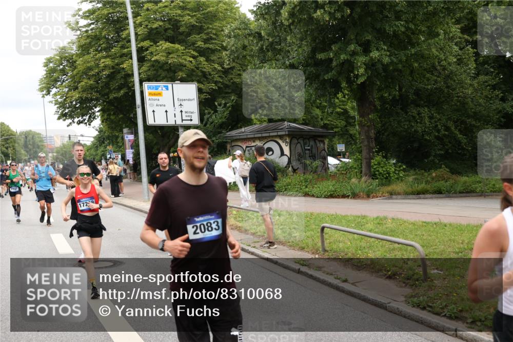 29.06.2025 - hella hamburg halbmarathon Yannick Fuchs http://msf.ph/oto/8310068 29.06.2025 10:50:33 20KM 1583, 1955, 2083, 2741, 3413, 3836, 4152, 5418, 5492, 5570, 6399, 6416, 6835, 7037, 7547, 7716, 8393, 8542, 8652, 8669, 8825, 8968, 8996, 9246, 9488, 9727, 9884, 9903, 9907, 9934, 10084, 10093, 10665, 11083, 11212, 12014, 12348, 12440, 12523, 12590, 12712, 13394, 13666, 13691, 13750, 14139, 14408, 14588, 14678, 14867, 15097, 15407, 15431, 15695, 16121, 16257, 16261, 16620, 16634, 16679, 17268, 17660, 17993, 18208, 18652, 18719, 18867, 18899, 19091 meine-sportfotos.de