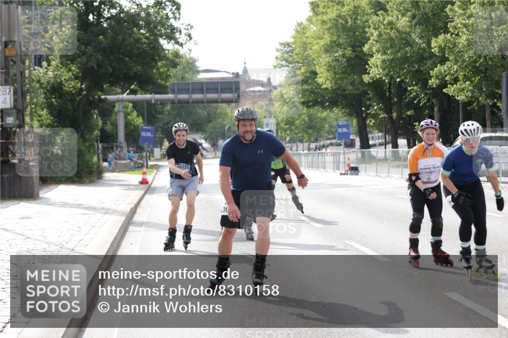 29.06.2025 - hella hamburg halbmarathon Jannik Wohlers http://msf.ph/oto/8310158 29.06.2025 08:58:42 Lombardsbrücke  meine-sportfotos.de