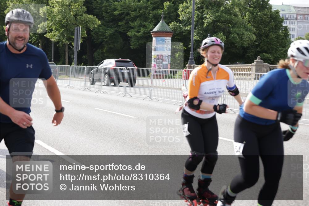29.06.2025 - hella hamburg halbmarathon Jannik Wohlers http://msf.ph/oto/8310364 29.06.2025 08:58:43 Lombardsbrücke  meine-sportfotos.de