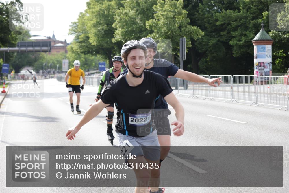 29.06.2025 - hella hamburg halbmarathon Jannik Wohlers http://msf.ph/oto/8310435 29.06.2025 08:58:44 Lombardsbrücke  meine-sportfotos.de