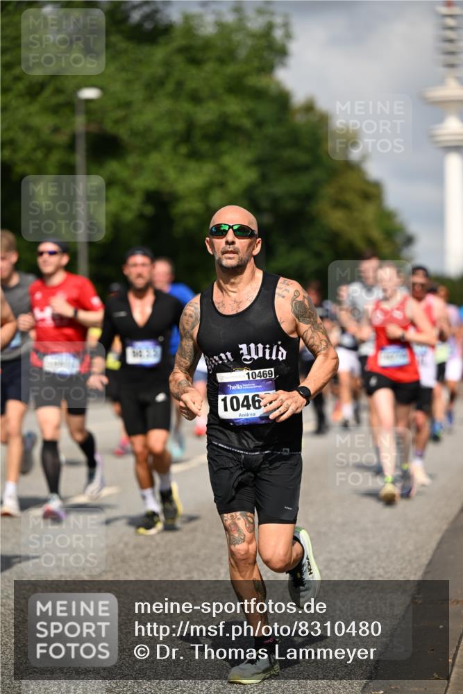 29.06.2025 - hella hamburg halbmarathon Dr. Thomas Lammeyer http://msf.ph/oto/8310480 29.06.2025 09:54:48 Kennedybrücke 1136, 1256, 1677, 1912, 1941, 1962, 2579, 2972, 3523, 3700, 3947, 4759, 4843, 4854, 4865, 4888, 4889, 5087, 5275, 5375, 6593, 6639, 6721, 6901, 7116, 7284, 7378, 7635, 7693, 8122, 8319, 8966, 9262, 9313, 9371, 9380, 9755, 9833, 9885, 10193, 10415, 10469 meine-sportfotos.de