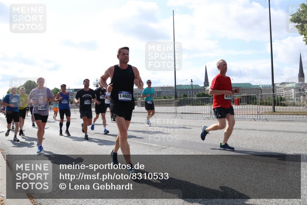 29.06.2025 - hella hamburg halbmarathon Lena Gebhardt http://msf.ph/oto/8310533 29.06.2025 09:59:48 Lombardsbrücke 13503, 13503, 14605, 10031, 5277, 15344, 13589, 1006, 1125, 1264, 1319, 1334, 1366, 1595, 1642, 1834, 1914, 1955, 2282, 2348, 2364, 2391, 2432, 2582, 2584, 2630, 2676, 2677, 2910, 3112, 3279, 3668, 3836, 4013, 4231, 4426, 4772, 4837, 5015, 5134, 5277, 5299, 5341, 5465, 6174, 6201, 6202, 6414, 6415, 6416, 6462, 6587, 7037, 7395, 7833, 8330, 8520, 8542, 8652, 8846, 8929, 9142, 9488, 9903, 9907, 9922, 9984, 10020, 10031, 11039, 11568, 11844 meine-sportfotos.de