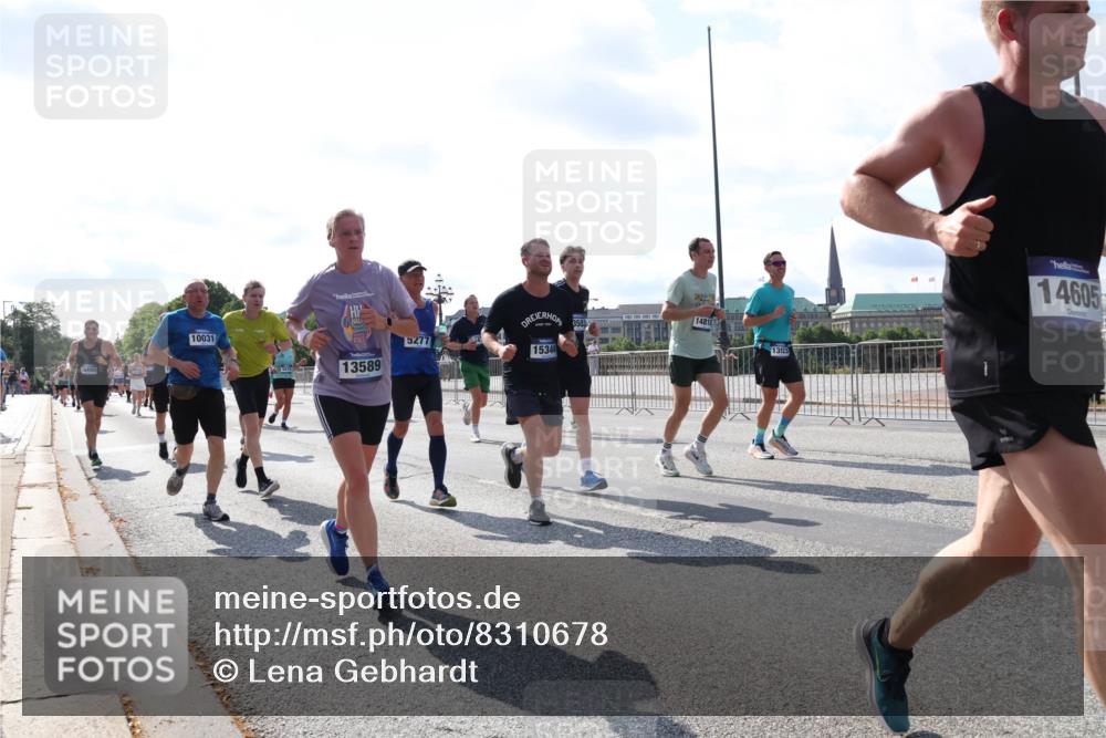 29.06.2025 - hella hamburg halbmarathon Lena Gebhardt http://msf.ph/oto/8310678 29.06.2025 09:59:49 Lombardsbrücke 18495, 10031, 13589, 5277, 1481, 15344, 13523, 14605, 1006, 1125, 1264, 1319, 1334, 1366, 1595, 1642, 1834, 1914, 1955, 2099, 2282, 2348, 2364, 2391, 2432, 2582, 2584, 2630, 2676, 2677, 2910, 3279, 3668, 3836, 4013, 4231, 4426, 4772, 4796, 4837, 5015, 5134, 5277, 5299, 5341, 5465, 6174, 6201, 6202, 6414, 6415, 6416, 6462, 6581, 6587, 7037, 7833, 8330, 8520, 8542, 8652, 8846, 8929, 9142, 9488, 9903, 9907, 9922, 9984, 10020, 10031, 11039, 11568, 11844 meine-sportfotos.de