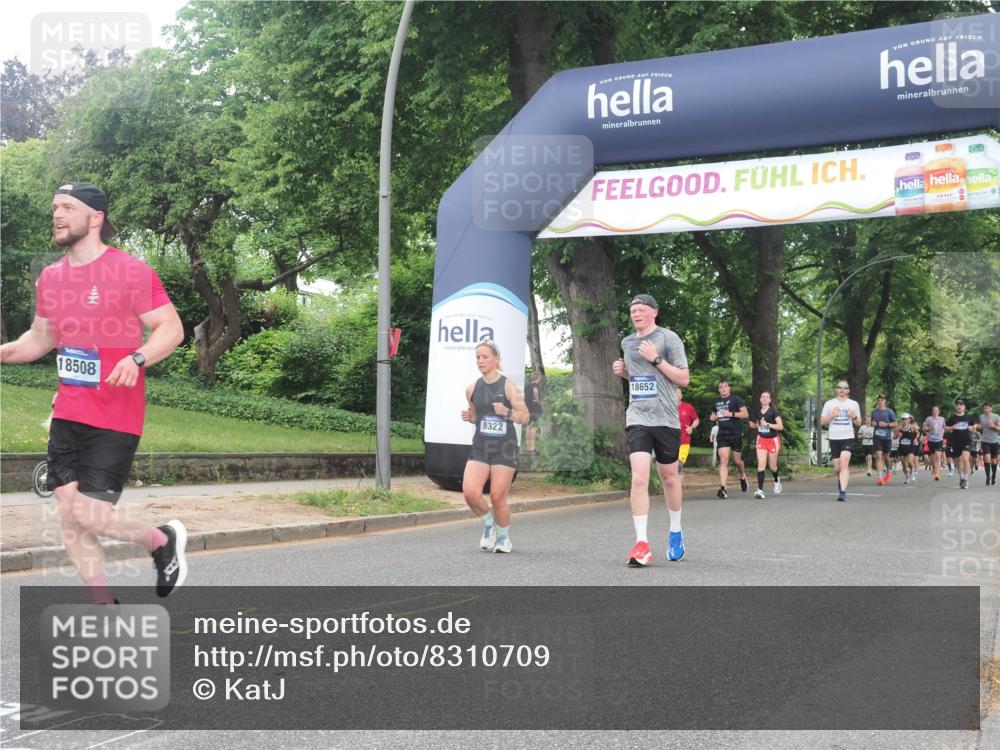 29.06.2025 - hella hamburg halbmarathon KatJ http://msf.ph/oto/8310709 29.06.2025 10:44:37 Zwischen KM18-KM19 1239, 3141, 4579, 6592, 8322 meine-sportfotos.de