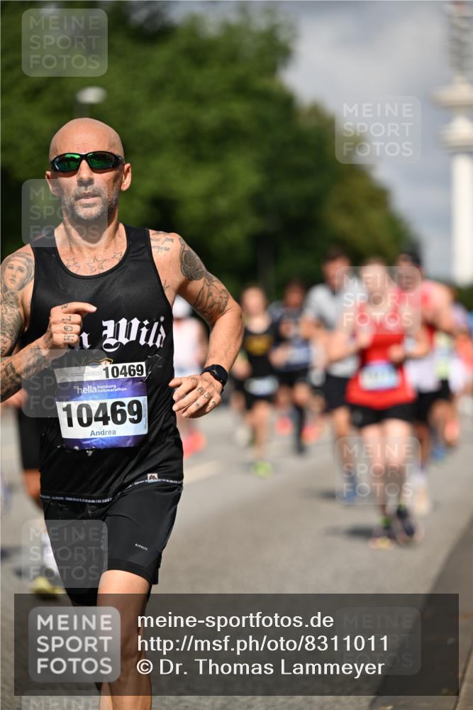 29.06.2025 - hella hamburg halbmarathon Dr. Thomas Lammeyer http://msf.ph/oto/8311011 29.06.2025 09:54:48 Kennedybrücke 1136, 1256, 1677, 1912, 1941, 1962, 2579, 2972, 3523, 3700, 3947, 4759, 4843, 4854, 4865, 4888, 4889, 5087, 5275, 5375, 6593, 6639, 6721, 6901, 7116, 7284, 7378, 7635, 7693, 8122, 8319, 8966, 9262, 9313, 9371, 9380, 9755, 9833, 9885, 10193, 10415, 10469 meine-sportfotos.de