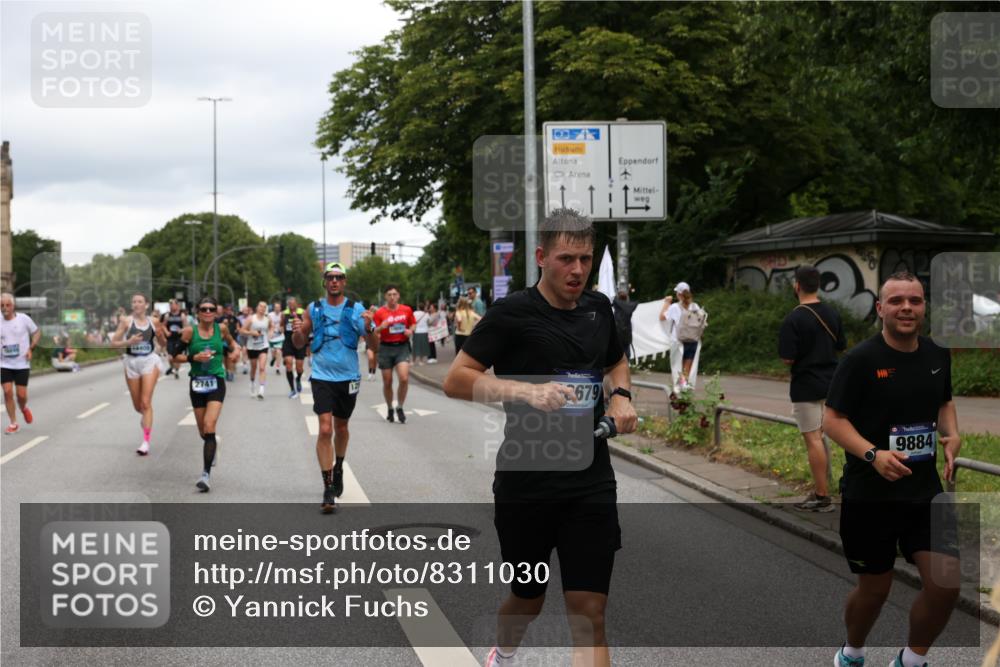 29.06.2025 - hella hamburg halbmarathon Yannick Fuchs http://msf.ph/oto/8311030 29.06.2025 10:50:35 20KM 1583, 1955, 2083, 2741, 3413, 3836, 4152, 5418, 5492, 5570, 6399, 6416, 6835, 7037, 7547, 7716, 8393, 8542, 8652, 8669, 8825, 8968, 9246, 9488, 9727, 9884, 9907, 9934, 10093, 10665, 11083, 11212, 12014, 12348, 12440, 12523, 12590, 12712, 13394, 13666, 13691, 13750, 14139, 14408, 14588, 14678, 14867, 15097, 15407, 15431, 15695, 15712, 16121, 16257, 16261, 16620, 16634, 16679, 17268, 17660, 17993, 18208, 18652, 18719, 18867, 18899, 19091 meine-sportfotos.de