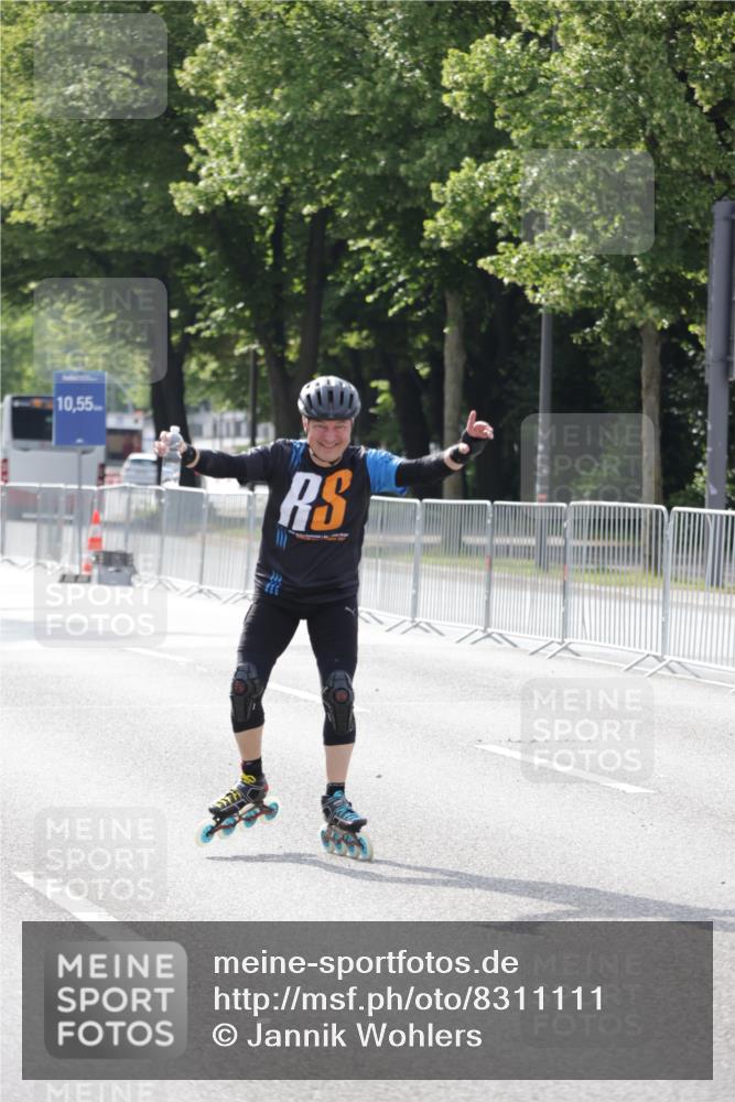 29.06.2025 - hella hamburg halbmarathon Jannik Wohlers http://msf.ph/oto/8311111 29.06.2025 08:58:55 Lombardsbrücke  meine-sportfotos.de