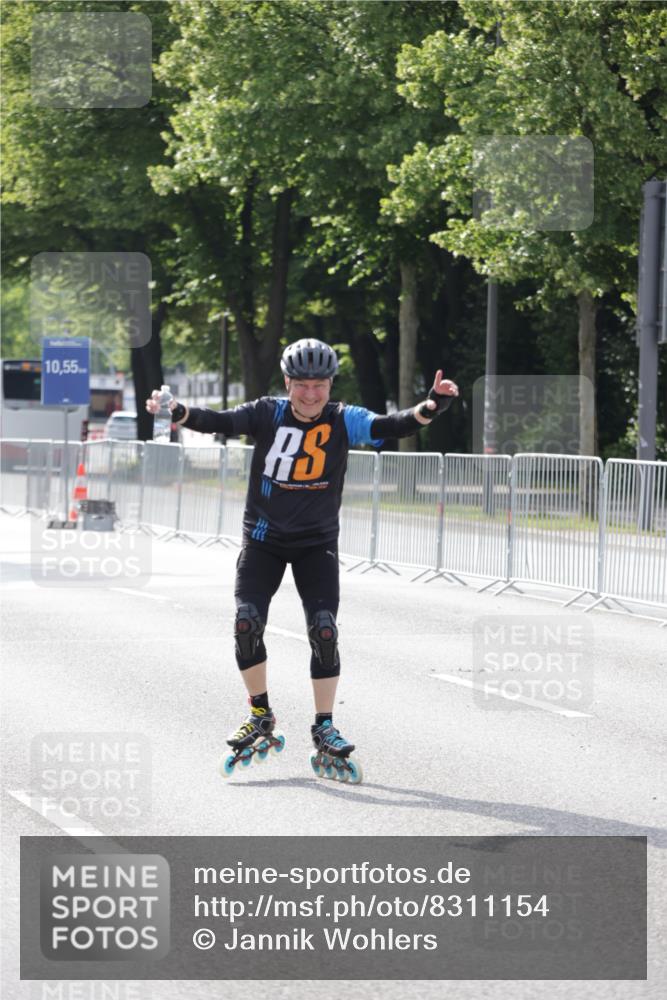 29.06.2025 - hella hamburg halbmarathon Jannik Wohlers http://msf.ph/oto/8311154 29.06.2025 08:58:55 Lombardsbrücke  meine-sportfotos.de