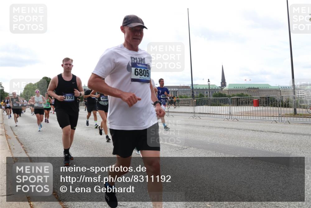 29.06.2025 - hella hamburg halbmarathon Lena Gebhardt http://msf.ph/oto/8311192 29.06.2025 10:21:59 Lombardsbrücke 2172, 4046, 6805, 9062, 1003, 1072, 1158, 1191, 1250, 1294, 1419, 1668, 1958, 1963, 2009, 2063, 2172, 2315, 2353, 2514, 2529, 2744, 3050, 3172, 3458, 3606, 3768, 3770, 3995, 4046, 4289, 4366, 4375, 4376, 4697, 5122, 5412, 5641, 5759, 5957, 6086, 6475, 6676, 6805, 6881, 6977, 7075, 7162, 7612, 7672, 8286, 8431, 8715, 8860, 8884, 8896, 8954, 8959, 9002, 9062, 9369, 9483, 9532, 10874 meine-sportfotos.de
