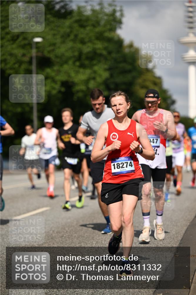 29.06.2025 - hella hamburg halbmarathon Dr. Thomas Lammeyer http://msf.ph/oto/8311332 29.06.2025 09:54:50 Kennedybrücke 1136, 1256, 1912, 1941, 1962, 2579, 2972, 3523, 3700, 3947, 4759, 4843, 4854, 4865, 4888, 4889, 5087, 5275, 5375, 6593, 6639, 6721, 6901, 7116, 7284, 7378, 7635, 7693, 8122, 8319, 8966, 9262, 9313, 9371, 9380, 9755, 9833, 9885, 10193, 10415, 10469 meine-sportfotos.de