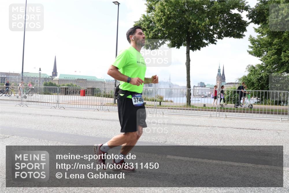 29.06.2025 - hella hamburg halbmarathon Lena Gebhardt http://msf.ph/oto/8311450 29.06.2025 10:12:18 Lombardsbrücke 3746, 1062, 1610, 1785, 1790, 1850, 2661, 2963, 2964, 3182, 3248, 3262, 3746, 4453, 4499, 4554, 5166, 5176, 5379, 5597, 5598, 6822, 6871, 6966, 7014, 7474, 9191, 9253, 9254, 9405, 9705, 10042, 10409, 10581, 10685, 11509, 11525, 11537, 11581, 11917, 13171, 13542, 13958, 14060, 14196, 14313, 14863, 14868, 15137, 16379, 16473, 16976, 17774, 18261, 18395, 18429, 18493, 18655 meine-sportfotos.de