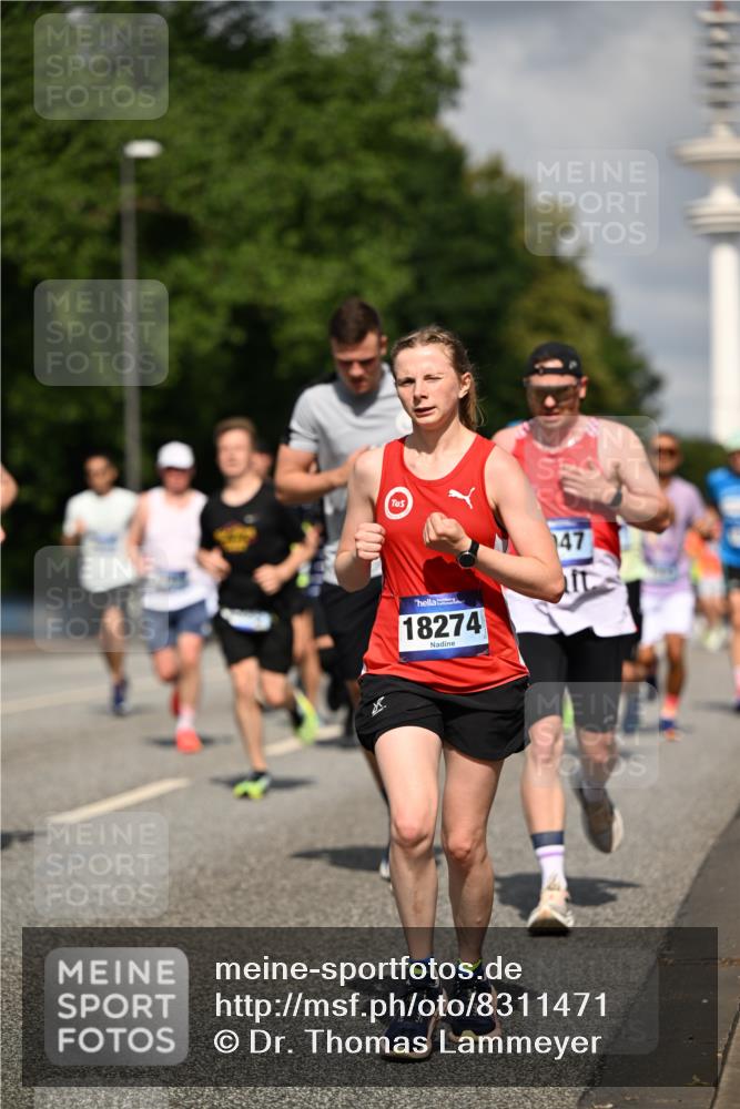 29.06.2025 - hella hamburg halbmarathon Dr. Thomas Lammeyer http://msf.ph/oto/8311471 29.06.2025 09:54:50 Kennedybrücke 1136, 1256, 1912, 1941, 1962, 2579, 2972, 3523, 3700, 3947, 4759, 4843, 4854, 4865, 4888, 4889, 5087, 5275, 5375, 6593, 6639, 6721, 6901, 7116, 7284, 7378, 7635, 7693, 8122, 8319, 8966, 9262, 9313, 9371, 9380, 9755, 9833, 9885, 10193, 10415, 10469 meine-sportfotos.de