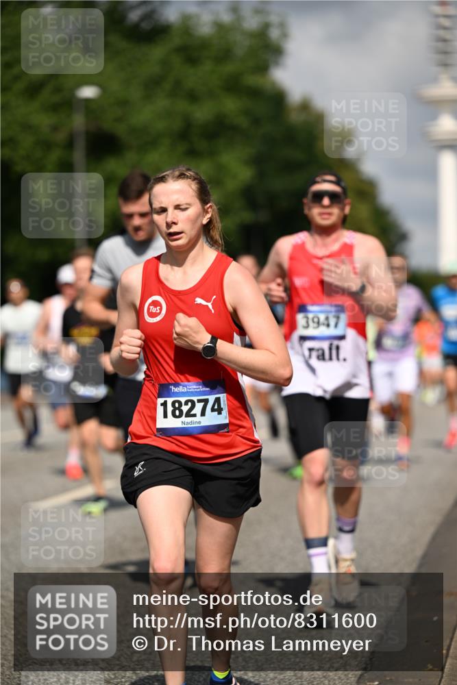 29.06.2025 - hella hamburg halbmarathon Dr. Thomas Lammeyer http://msf.ph/oto/8311600 29.06.2025 09:54:51 Kennedybrücke 1136, 1256, 1912, 1941, 1962, 2579, 2972, 3523, 3700, 3947, 4759, 4843, 4854, 4865, 4888, 4889, 5087, 5275, 5375, 5410, 6593, 6721, 6901, 7116, 7284, 7378, 7635, 7693, 8319, 8966, 9262, 9313, 9371, 9380, 9755, 9833, 9885, 10193, 10415, 10469 meine-sportfotos.de
