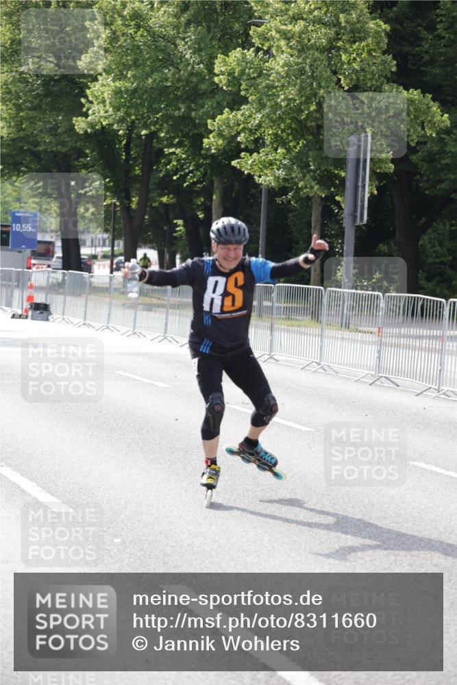 29.06.2025 - hella hamburg halbmarathon Jannik Wohlers http://msf.ph/oto/8311660 29.06.2025 08:58:55 Lombardsbrücke  meine-sportfotos.de